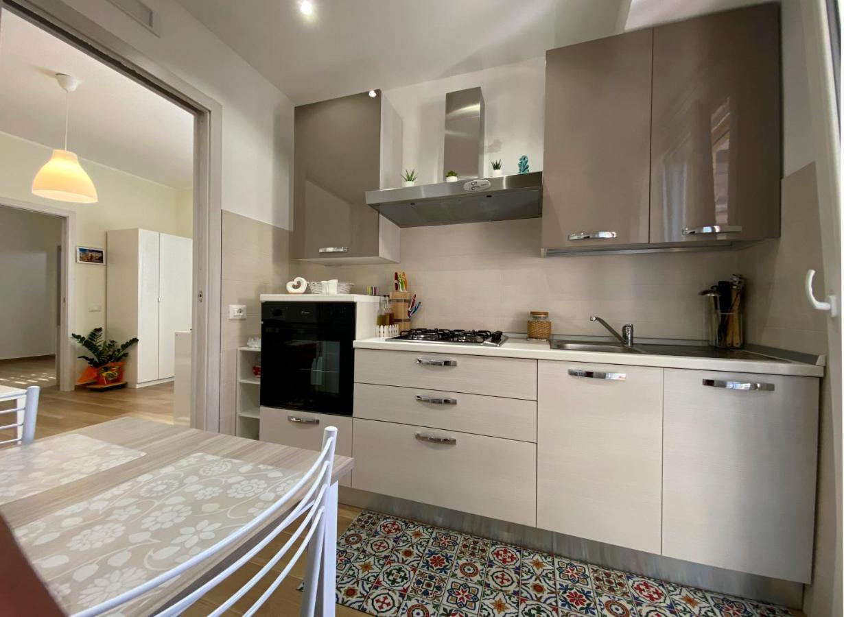 Casa Vacanze Marale كاستلمولا المظهر الخارجي الصورة