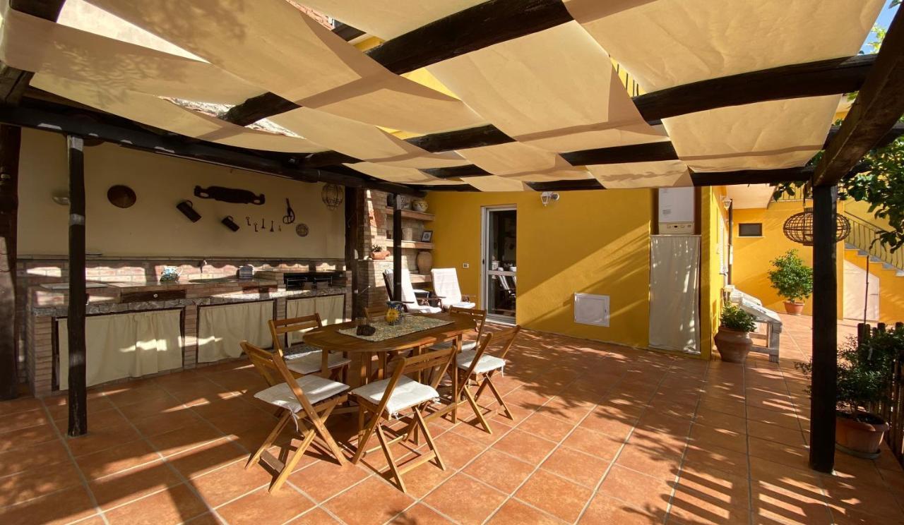 Casa Vacanze Marale كاستلمولا المظهر الخارجي الصورة